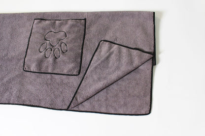 UltraSoft Absorbent Towel with Hand Pockets